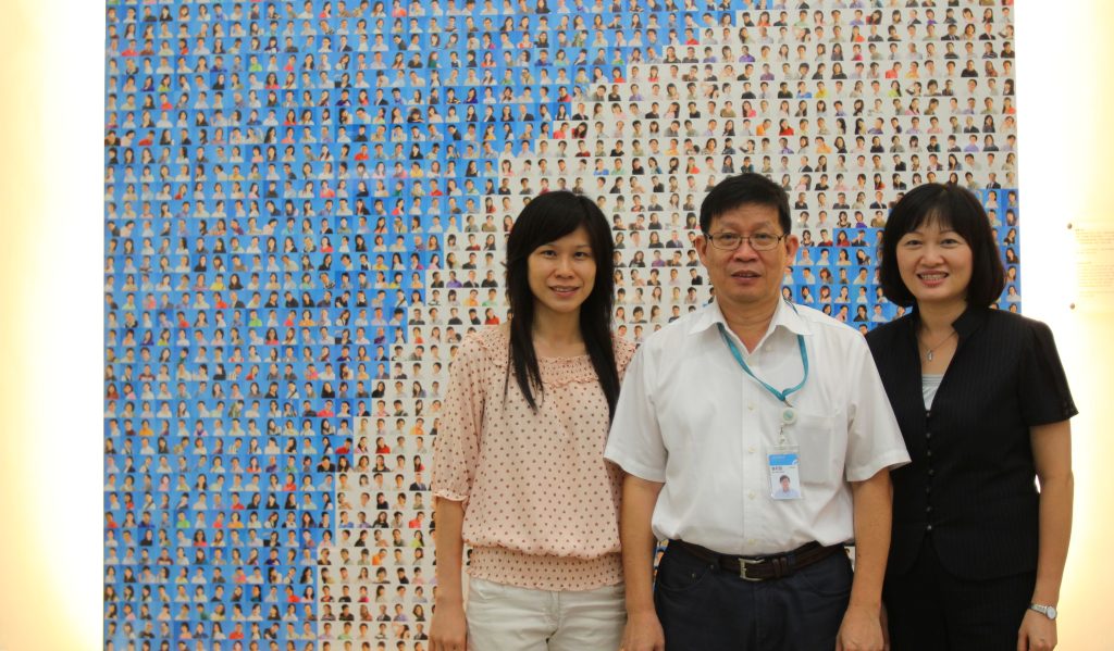 左起：工研院人資處張潤敏小姐、張和堅組長、104彭佳貞顧問